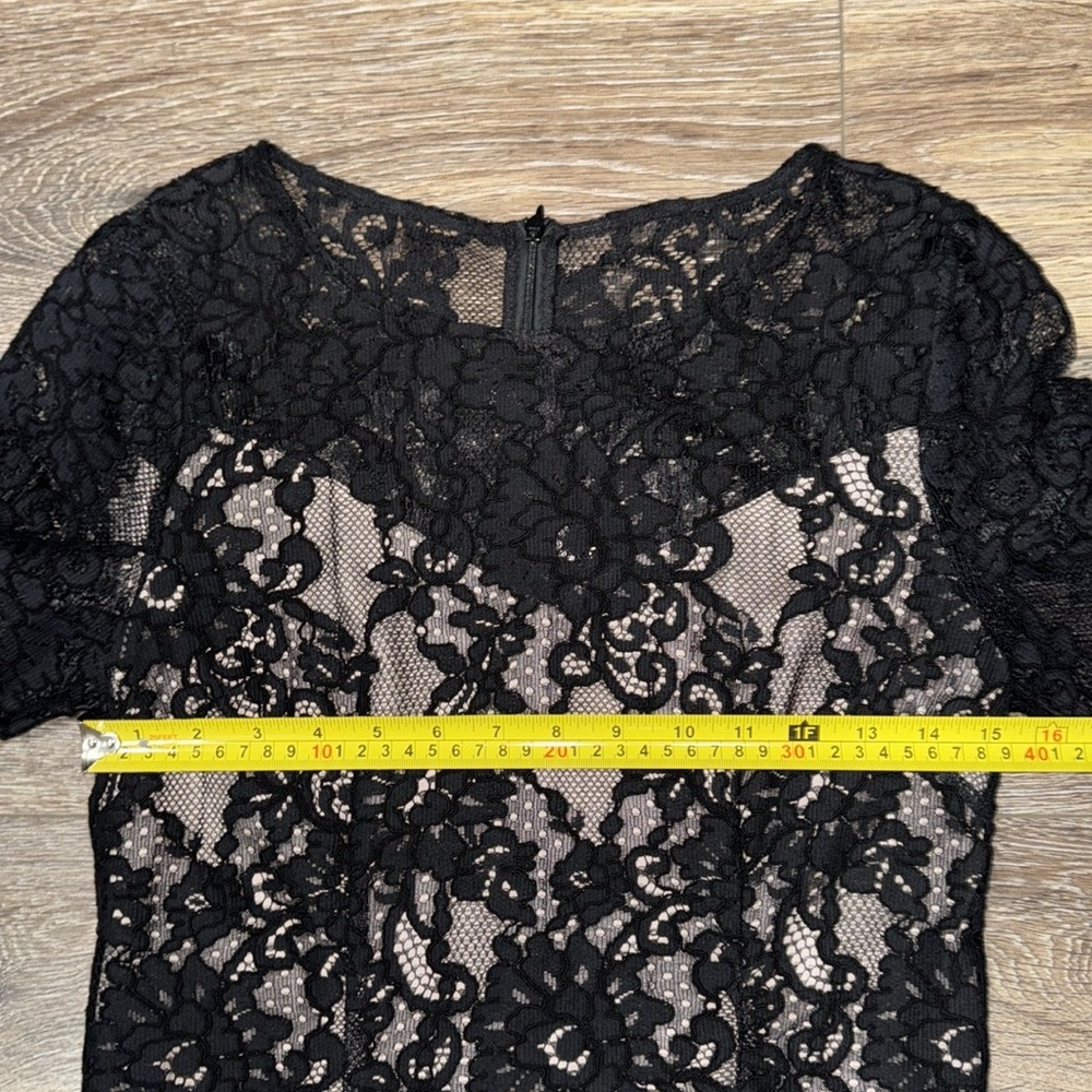 NWT🖤BB DAKOTA Women's Hale Scalloped Black Lace Dress Size 4 - Picture 13 of 14